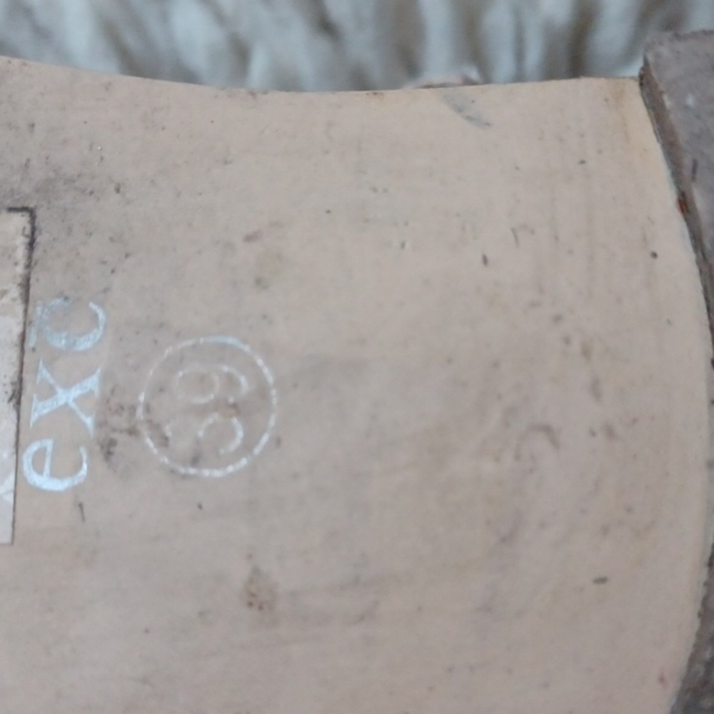 Sandals - Picture 12 of 16